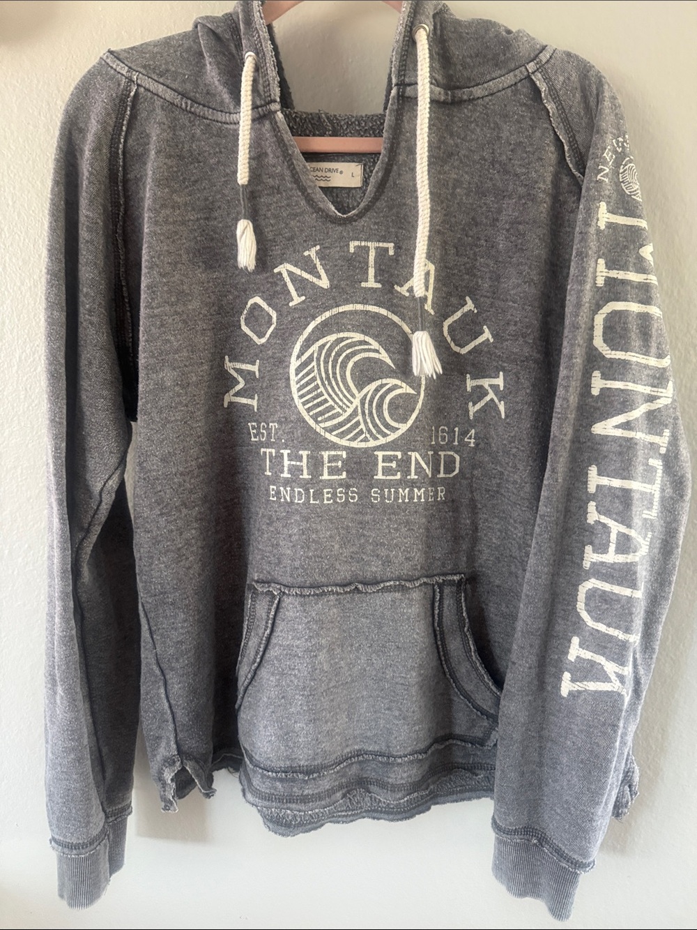 Ocean Drive Gray Montauk 'The End' Pullover Hoodie